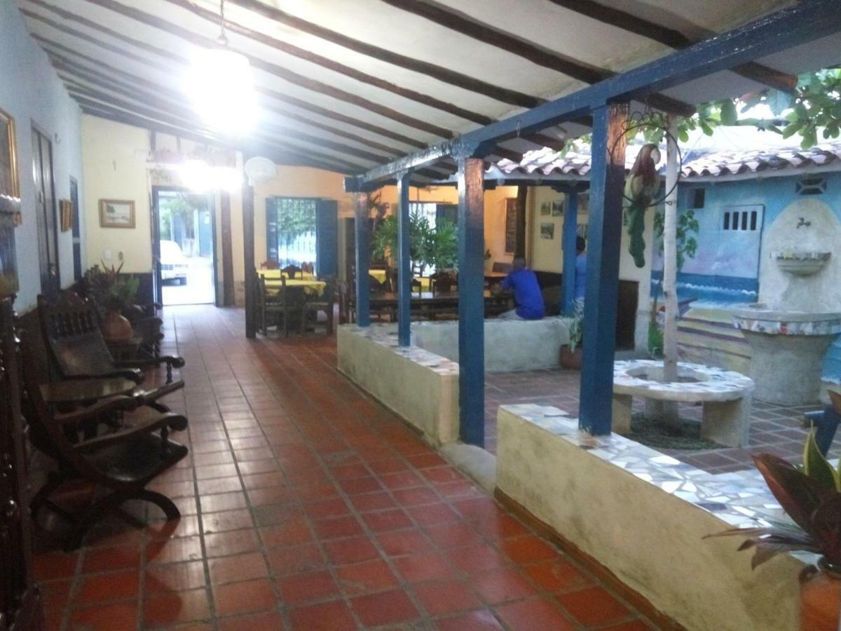 Hostal Nova Colonial Puerto Colombia Exterior photo
